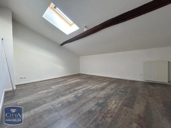 Appartement à louer 3 pièces 66.24m² Cluny (71250)