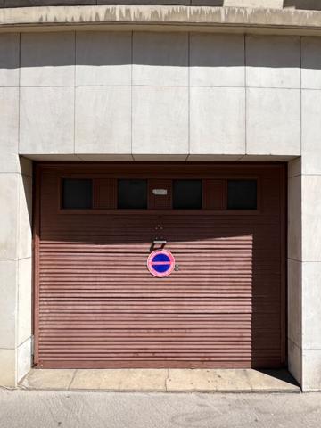 PARKING / BOX PARIS 17M² - 190 000 €