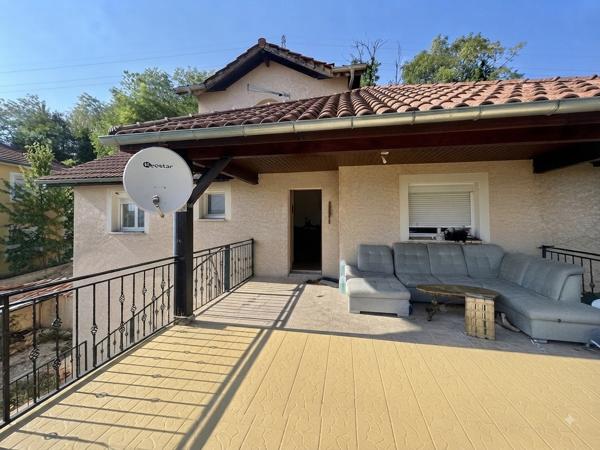 Maison familiale 4 chambres avec vue dégagée