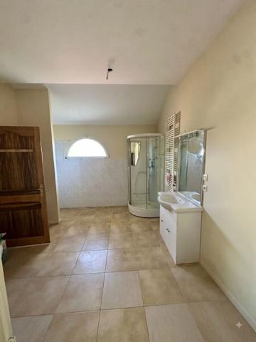 Maison familiale 4 chambres avec vue dégagée