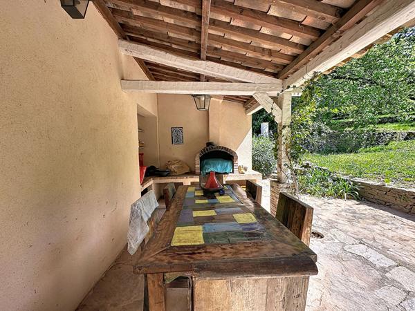 Maison de maître d'exception à vendre à Hyères - 8 pièces, piscine sur 12 000m2