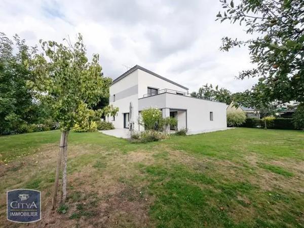 Maison à vendre 5 pièces 163.2m²