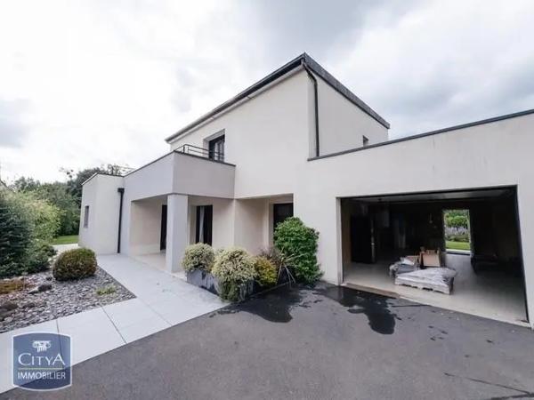 Maison à vendre 5 pièces 163.2m²