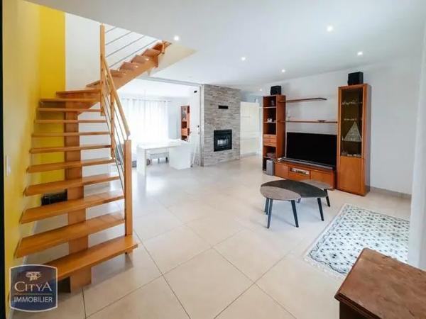 Maison à vendre 5 pièces 163.2m²