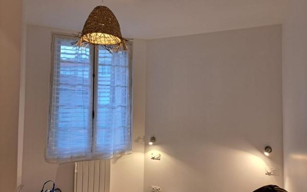 Appartement à louer    2 pièces •  Toulon