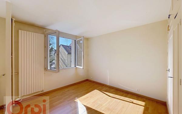 Appartement à vendre    3 pièces • 53,18 m2 Châtillon