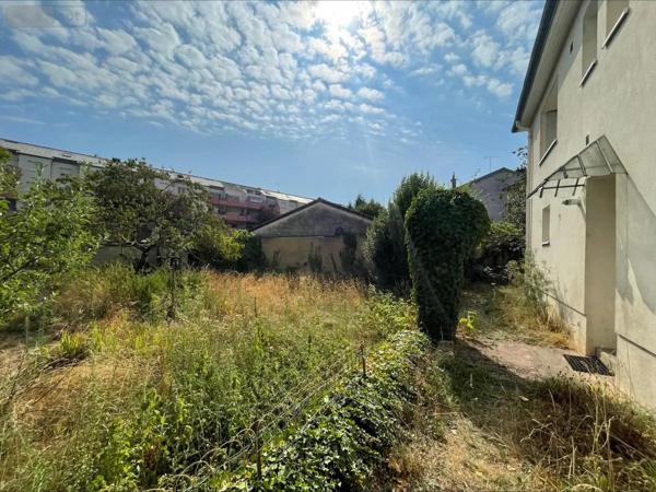 Achat - Maison Bourg-en-Bresse 01000 5 pièces 111 m 2 554 m 2