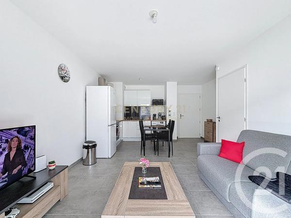 Appartement T2 à vendre  2 pièces - 37,89 m 2   VILLEFONTAINE  - 38