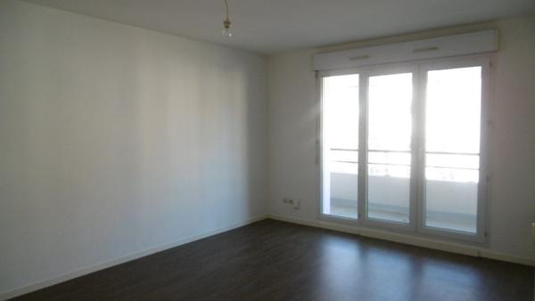 SECTEUR NEY - T4 NON MEUBLE - DISPONIBLE LE 17/11