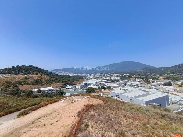 Location                                                      Appartement
                        
                     2 pièces                      49 m2                     à Ajaccio