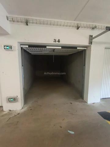 Location                                                      Appartement
                        
                     2 pièces                      49 m2                     à Ajaccio