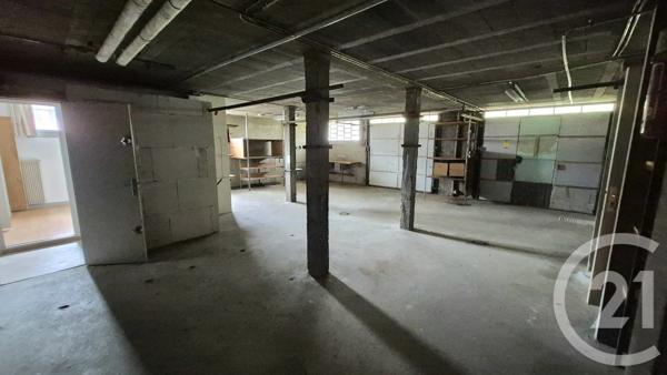 Maison à vendre  11 pièces - 420 m 2   FONTAINE  - 38