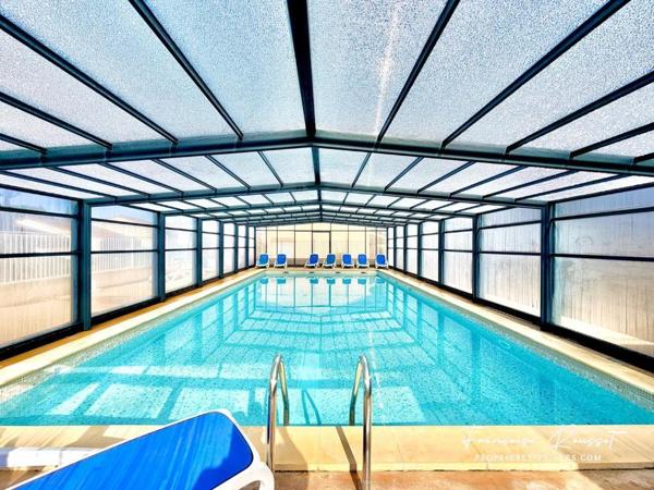 Villa duplex  et Terrasse ombragée avec intimité rare