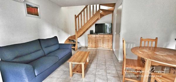 Villa duplex  et Terrasse ombragée avec intimité rare