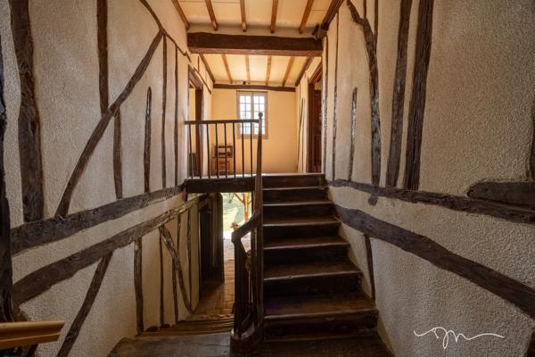 Charmante maison de campagne et ses dépendances