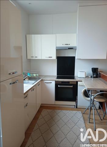 Location appartement 2 pièces 32 m² Bordeaux