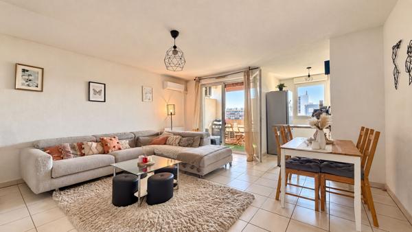 Exclusivité - Appartement 3 pièces dernier étage à vendre à Clermont-Ferrand avec balcon et stationnement