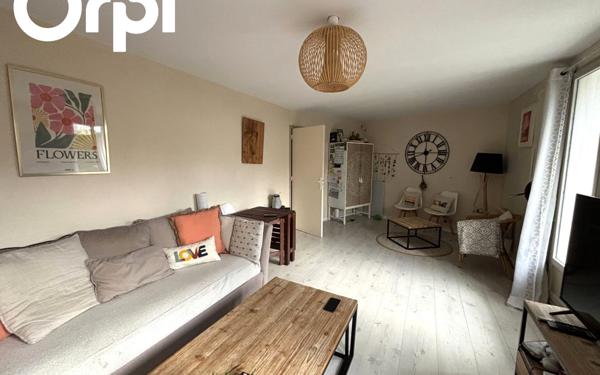 Appartement à louer    3 pièces • 64,65 m2 Voisins-le-Bretonneux