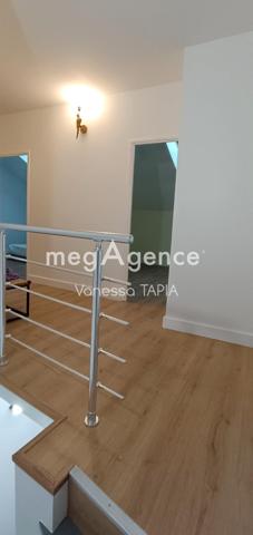 Maison à ROMILLY-SUR-SEINE, 10100 - 5 pièces 109m²