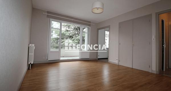 Location Studio 29.27 m² - Grenoble 38100