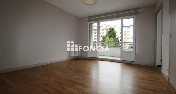 Location Studio 29.27 m² - Grenoble 38100