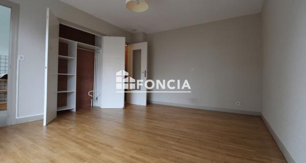 Location Studio 29.27 m² - Grenoble 38100