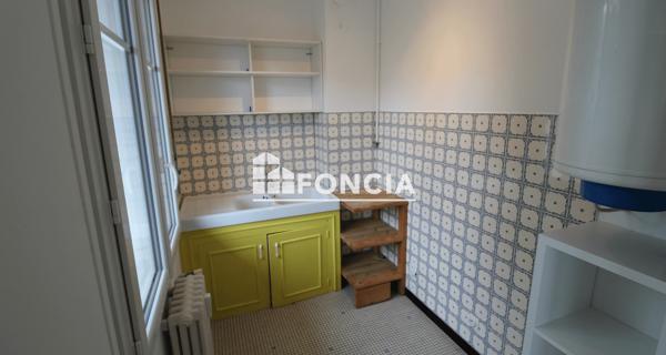 Location Studio 29.27 m² - Grenoble 38100