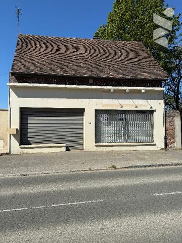 Local commercial ou professionnel facilement transformable en habitation.