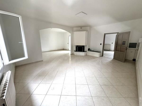 Bureaux  en location  à Lucciana 1 pièce(s)