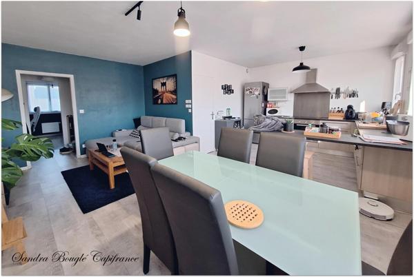 Appartement à vendre Appartement 3 pièces et garage clos LAVAL (53)