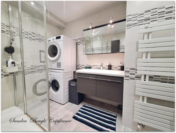 Appartement à vendre Appartement 3 pièces et garage clos LAVAL (53)