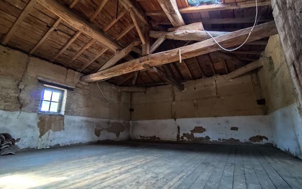 Maison à vendre    5 pièces •  Saint-Maurice-de-Beynost