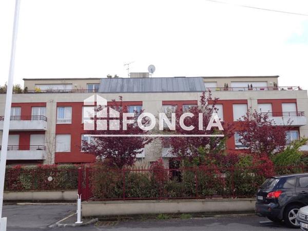 Location Appartement 3 pièces 69.2 m² - 32 AVENUE CHERET Le Plessis Trevise 94420