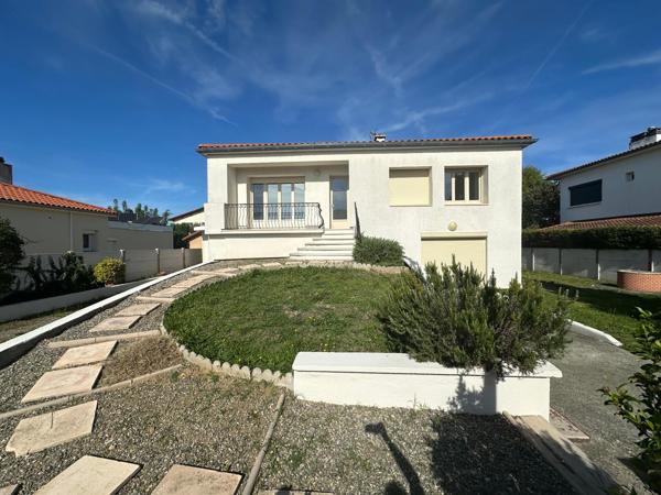 Villa T7 TOURNEFEUILLE – Maison familiale rénovée 172 m² avec terrain 635 m² et 2 garages