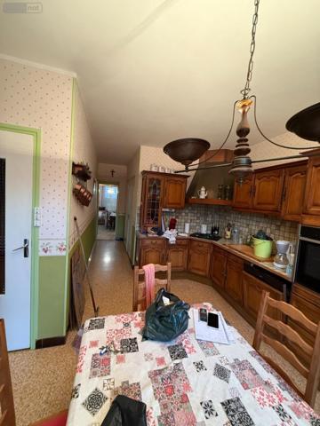 Immeuble à vendre à La Fère dans l'Aisne (02800), ref : 1038