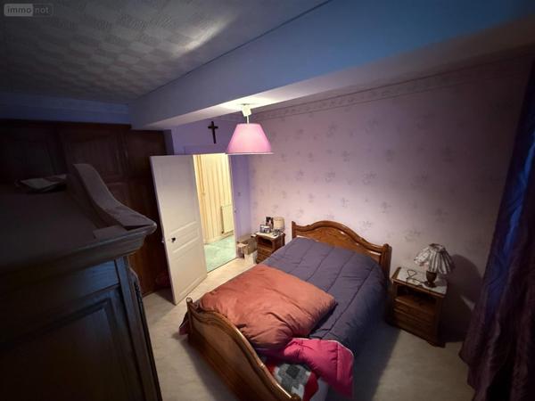 Immeuble à vendre à La Fère dans l'Aisne (02800), ref : 1038