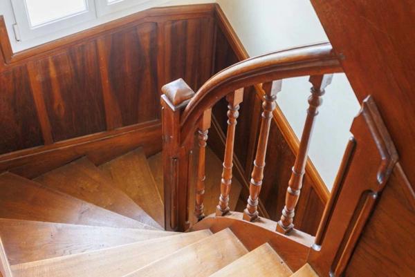 Exclusivité maison années 30 - 6 pièces - garage - terrain 2000m2 DIGOIN (71) prox centre-ville