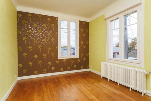 Exclusivité maison années 30 - 6 pièces - garage - terrain 2000m2 DIGOIN (71) prox centre-ville