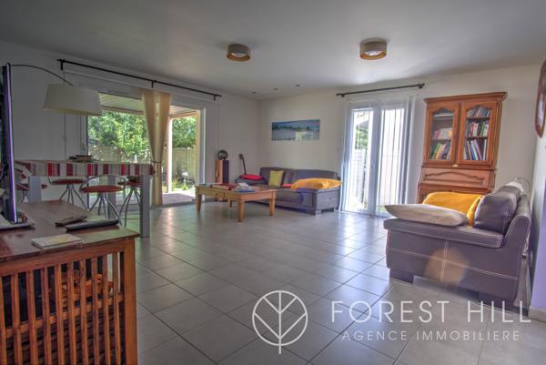 Parentis-en-Born (40160) Maison 4 pièces sur un terrain de 550 m²