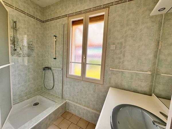 NOAILLES PROCHE CORPD DE FERME MAISON HANGAR DEPENDANCES JARDIN