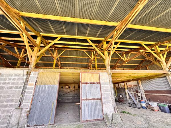 NOAILLES PROCHE CORPD DE FERME MAISON HANGAR DEPENDANCES JARDIN