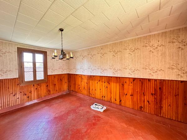 NOAILLES PROCHE CORPD DE FERME MAISON HANGAR DEPENDANCES JARDIN