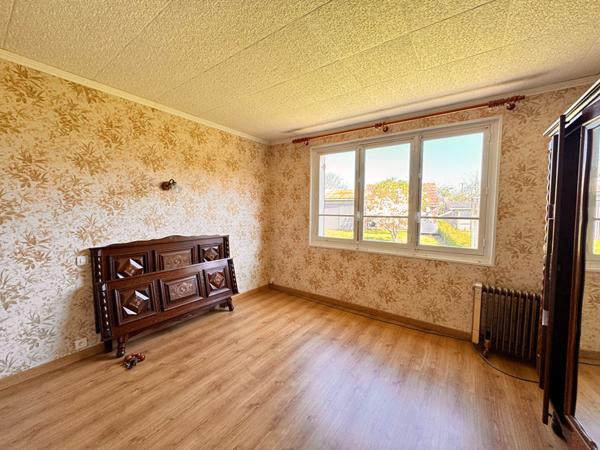 NOAILLES PROCHE CORPD DE FERME MAISON HANGAR DEPENDANCES JARDIN