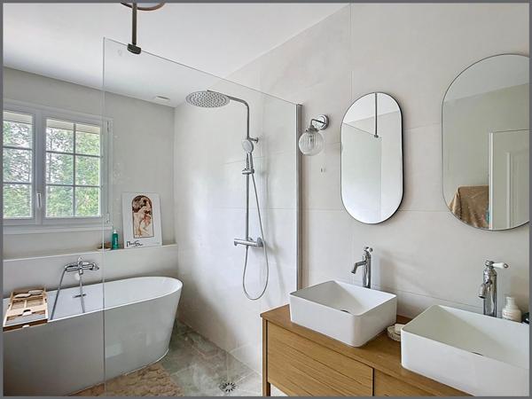 Maison 6 chambres, 2 logements distincts