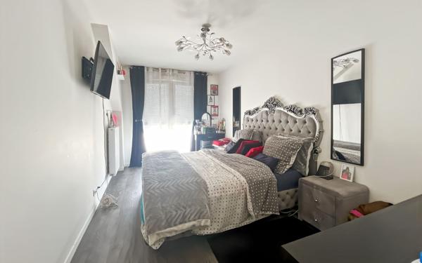 Maison à vendre    5 pièces • 91,84 m2 Bondy