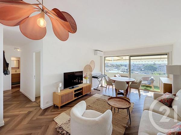 Appartement F3 à vendre  3 pièces - 65,01 m 2   MANDELIEU LA NAPOULE  - 06
