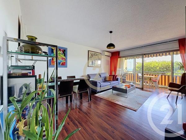 Appartement F3 à vendre  3 pièces - 65,01 m 2   MANDELIEU LA NAPOULE  - 06