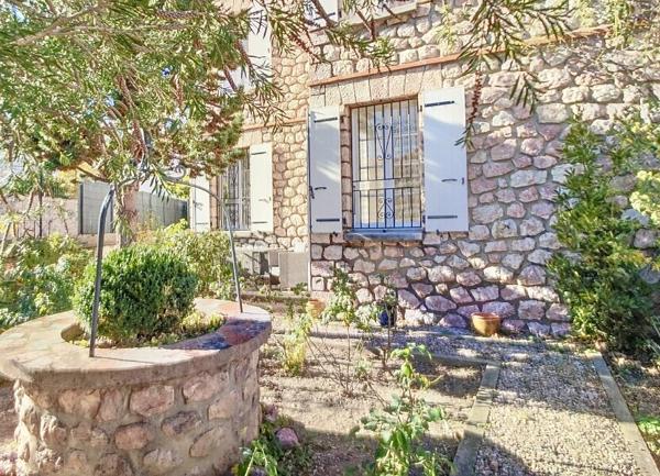 Maison à vendre    6 pièces • 151 m2 Prades