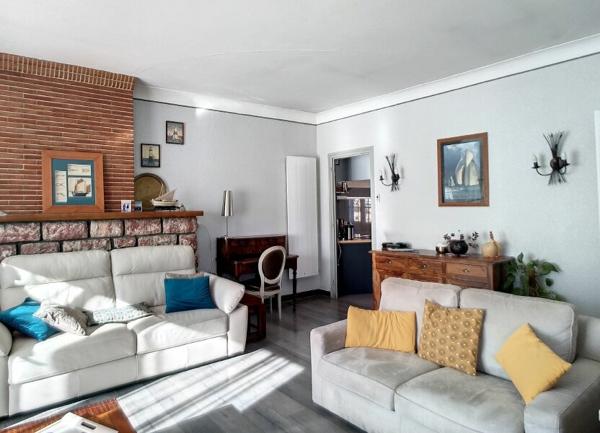 Maison à vendre    6 pièces • 151 m2 Prades