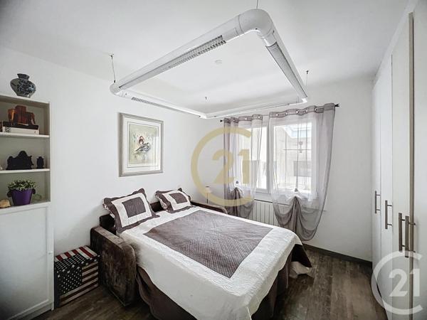 Maison à vendre  4 pièces - 168 m2 MONTAREN ET ST MEDIERS - 30